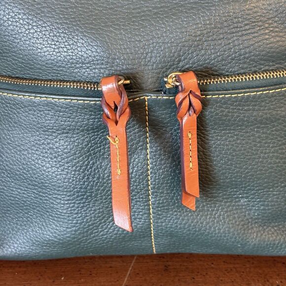 Dooney & Bourke Dillen Large Forest Green Zipper Pocket HOBO Sac Shoulder Bag - Picture 2 of 16